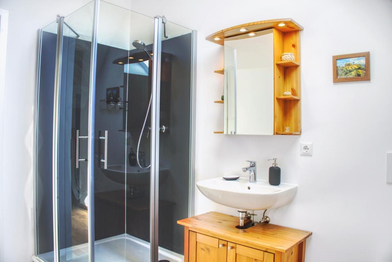 Luxus Apartment! Kueche, Balkon, Netflix, Parkplatz - 8 Personen Ilmmunster Luaran gambar